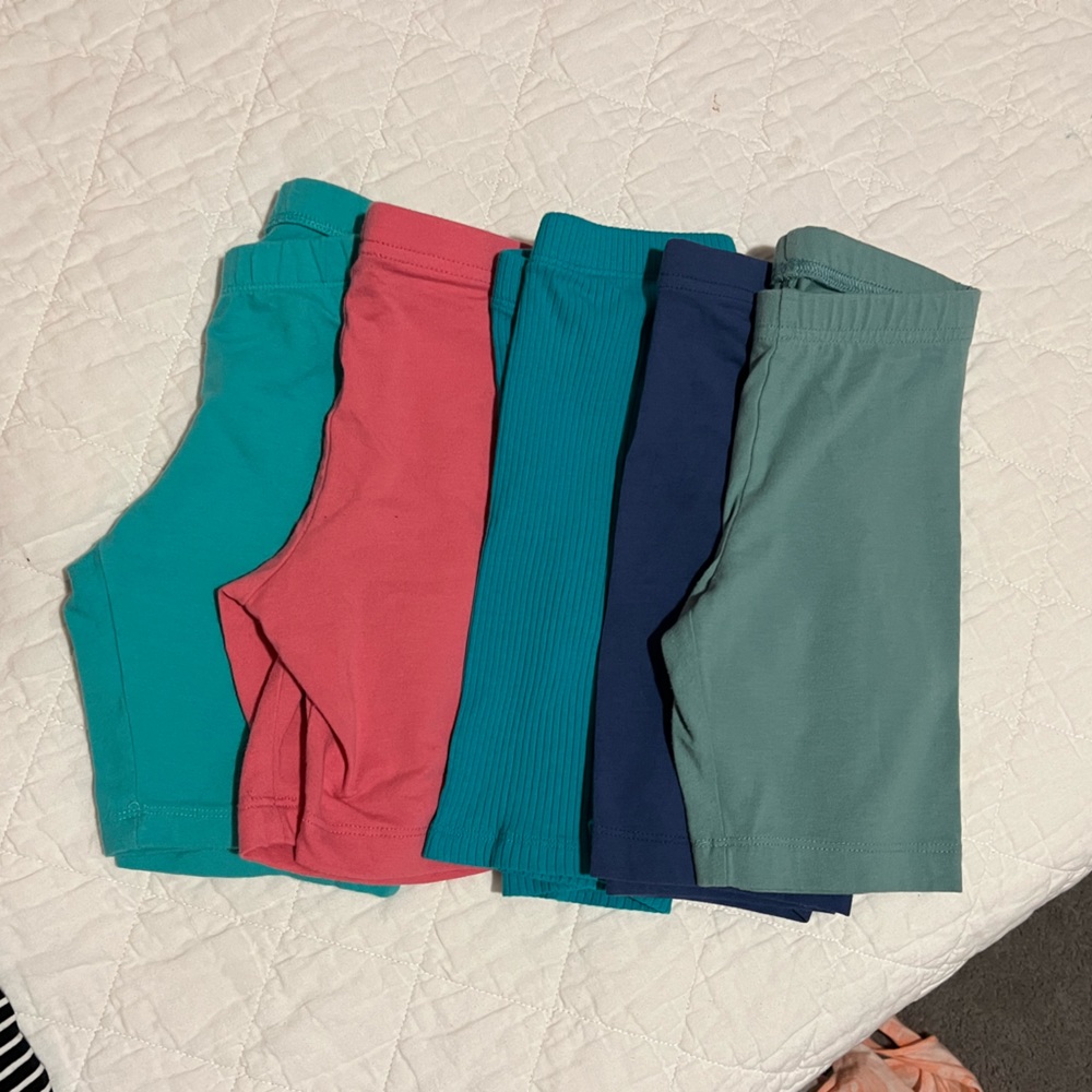 Set of 5 Girls size 6 Bikers shorts